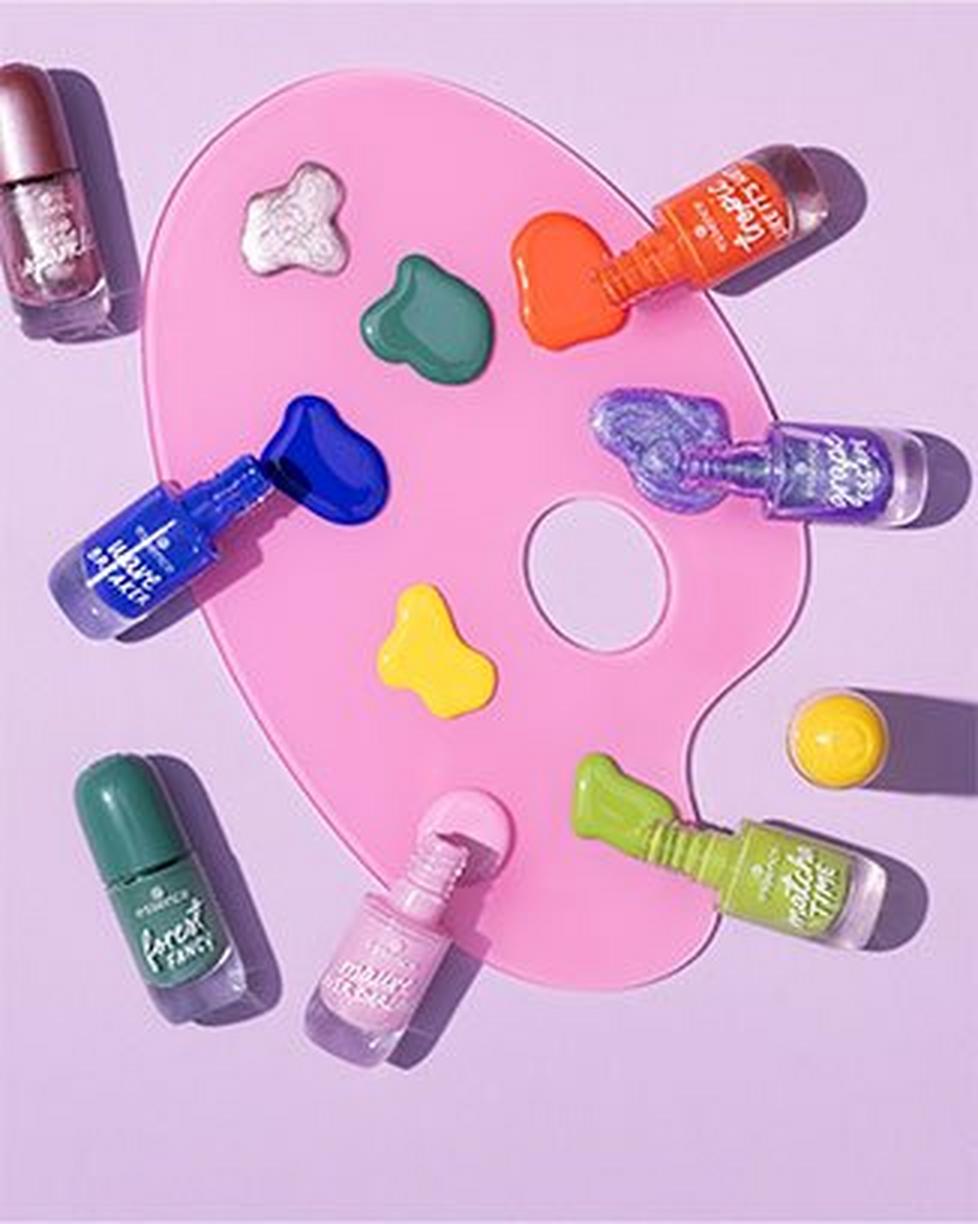 essence Nails category